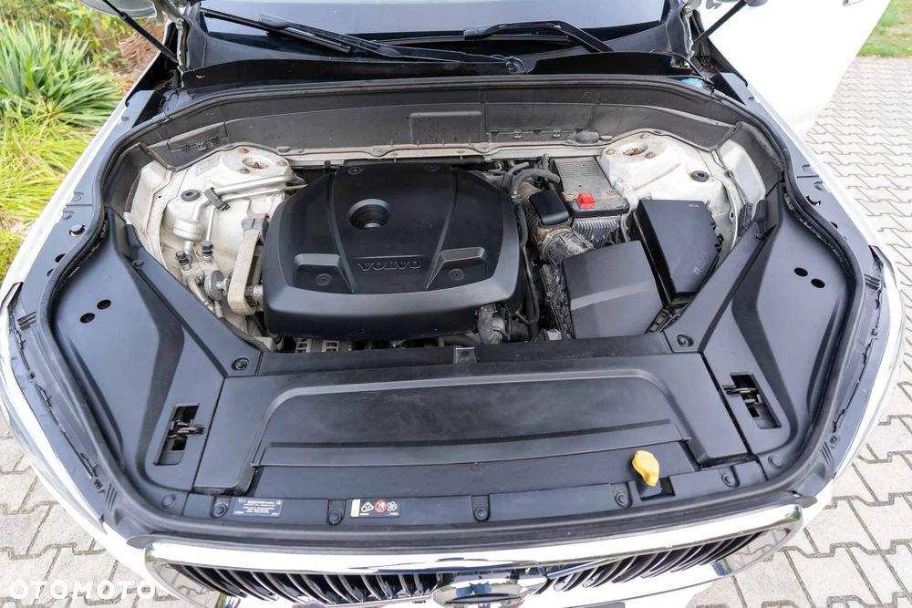 Volvo XC 90 - 16