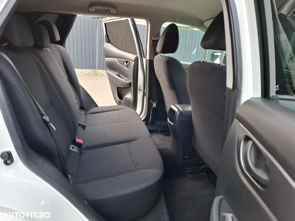Nissan Qashqai - 15