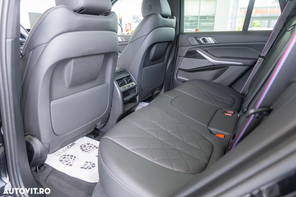 BMW X5 xDrive30d - 33