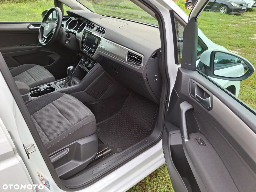 Volkswagen Touran 1.5 TSI EVO Comfortline DSG - 17