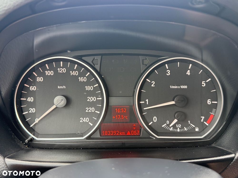BMW Seria 1 - 11