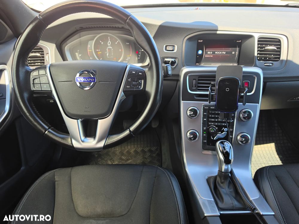 Volvo V60 - 14