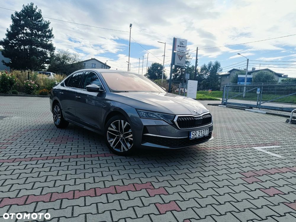 Skoda Octavia 2.0 TDI Selection DSG - 3