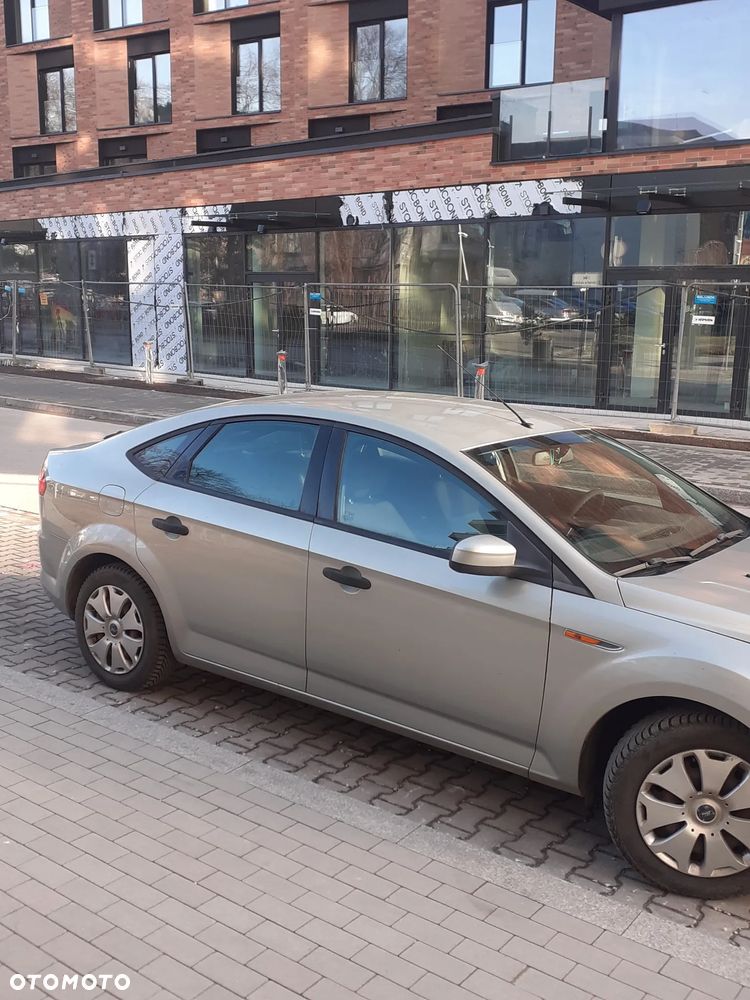 Ford Mondeo 1.6 Titanium - 4