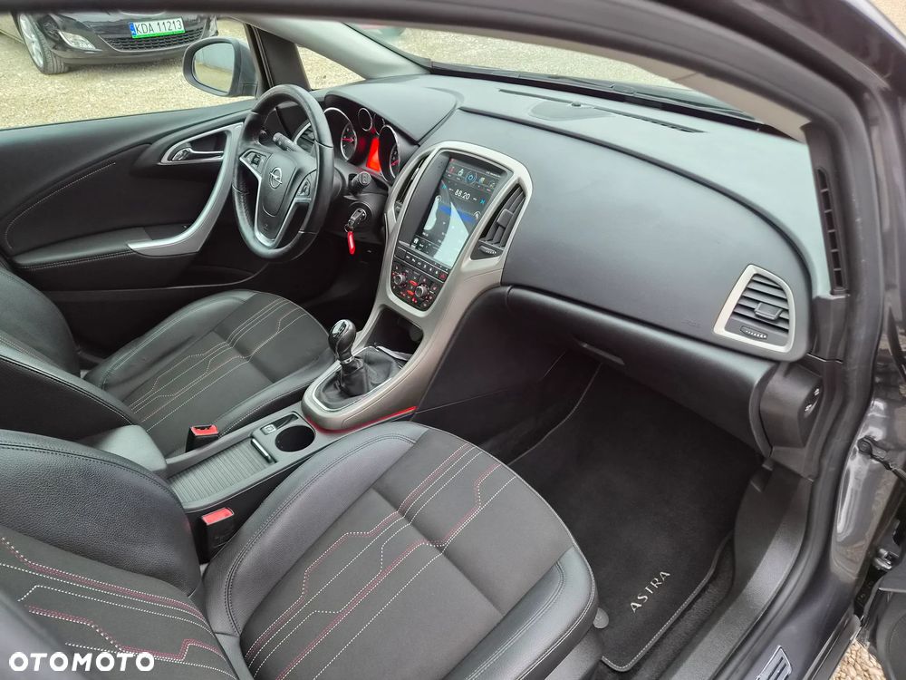 Opel Astra 1.4 Turbo Cosmo - 20