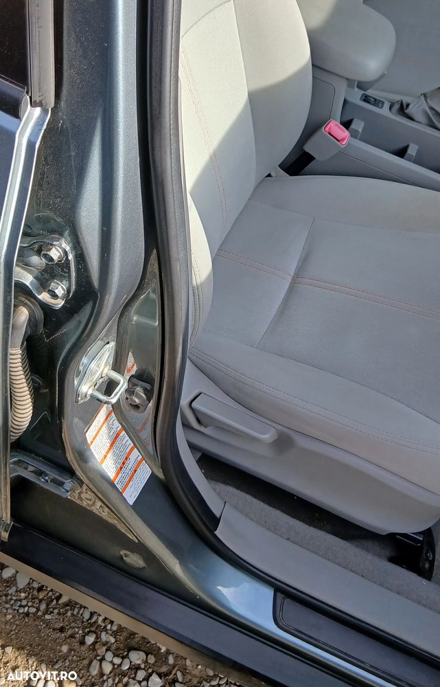 Subaru Forester 2.0X VQ - 17