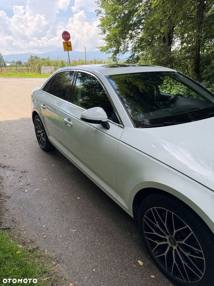 Audi A4 Limousine 2.0 TFSI quattro S tronic design - 5