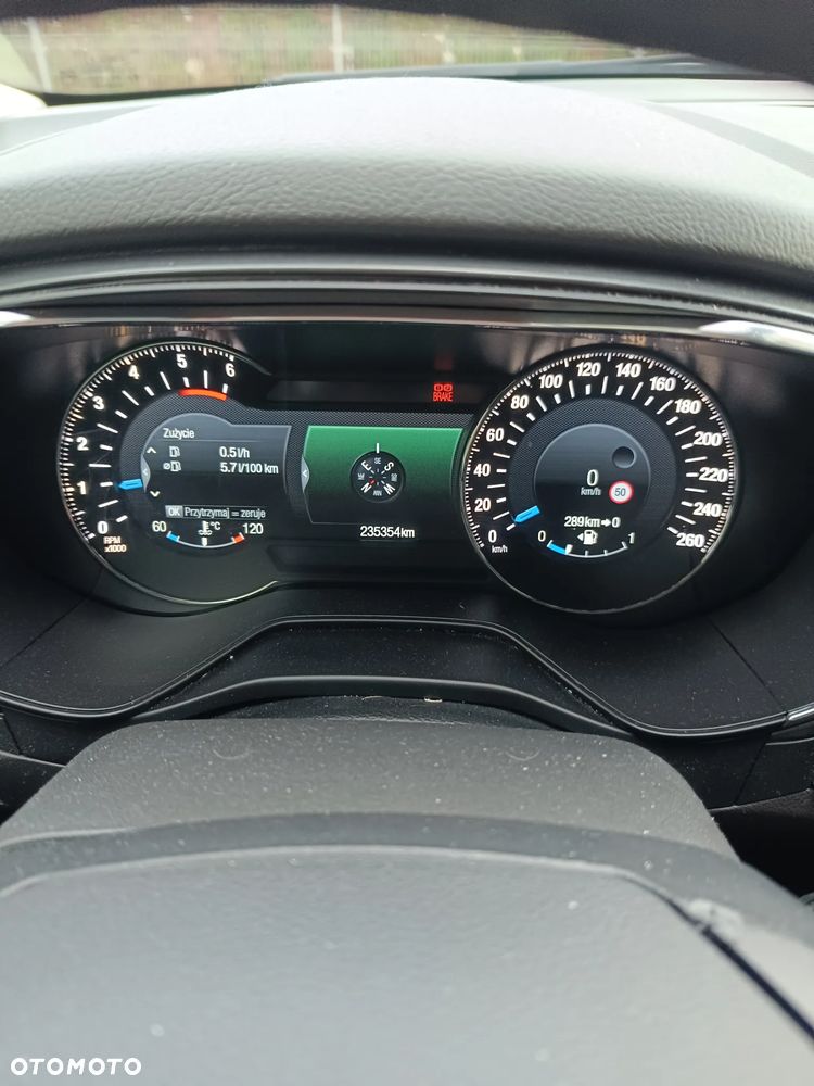 Ford Mondeo - 26