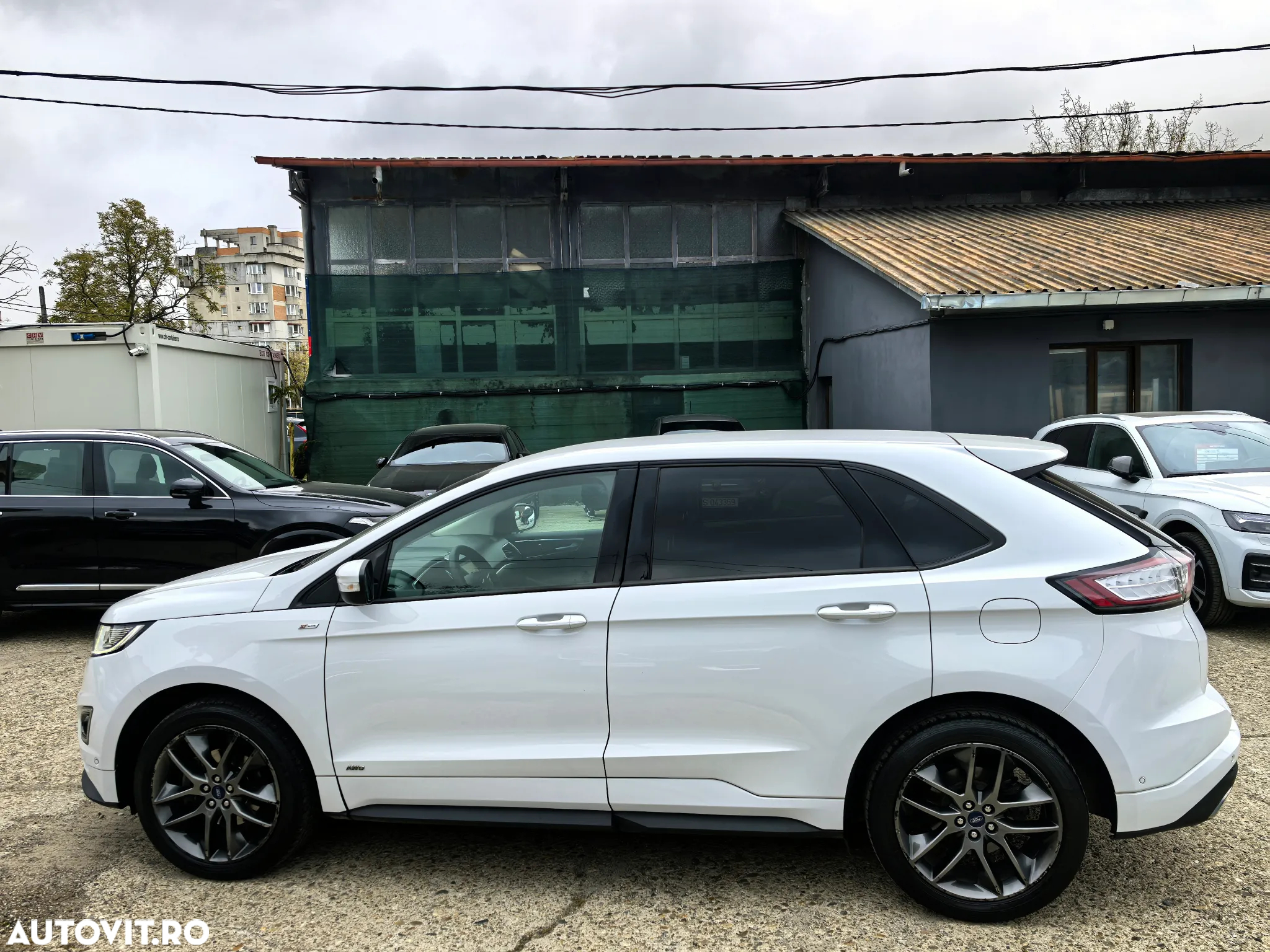 Ford Edge 2.0 TDCi Bi-Turbo 4x4 ST-LINE - 2
