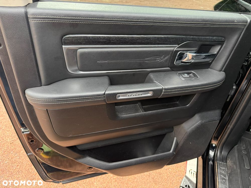 Dodge RAM 5.7 4x4 - 11