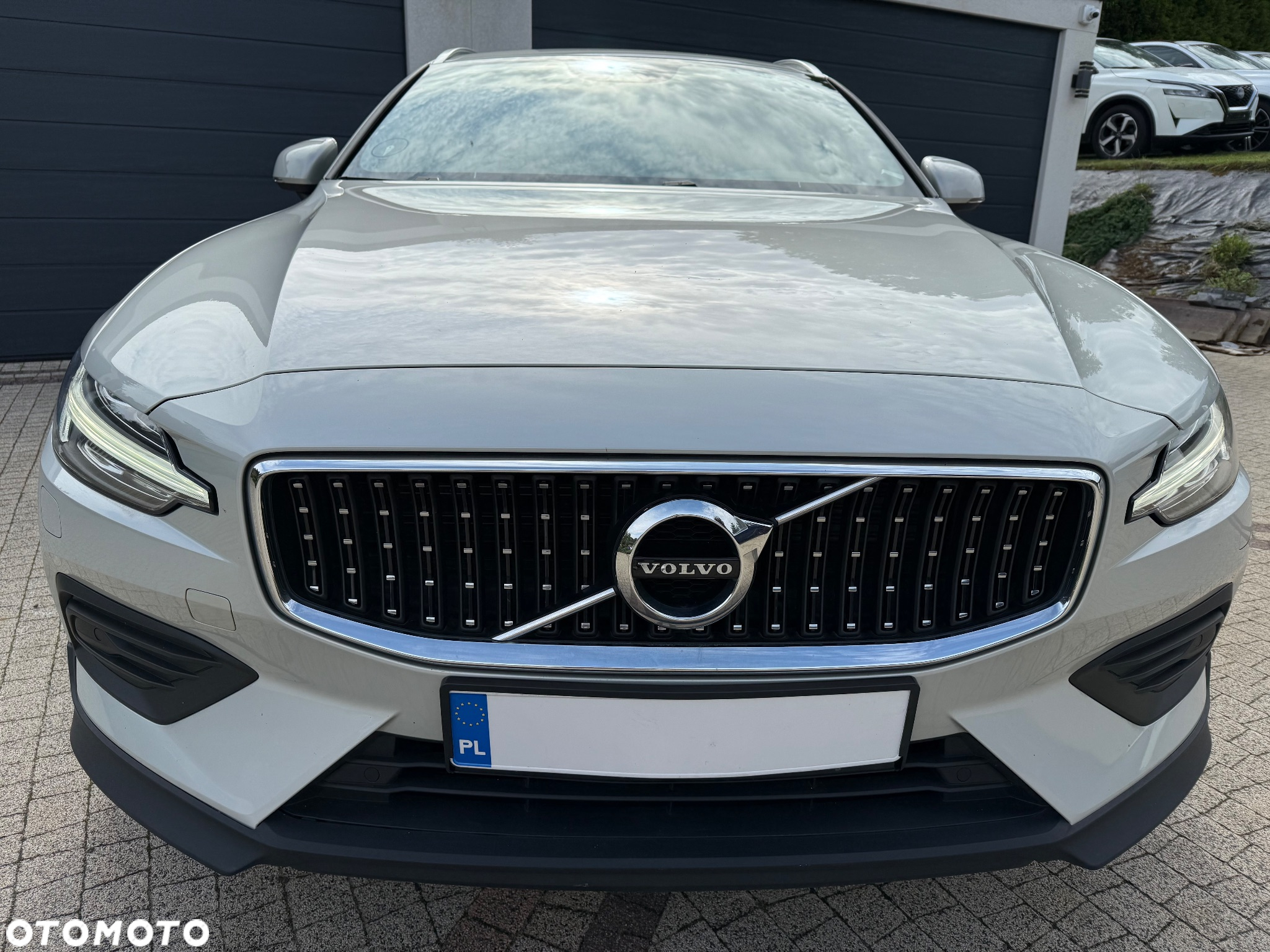 Volvo V60 Cross Country D4 AWD Geartronic Pro - 14