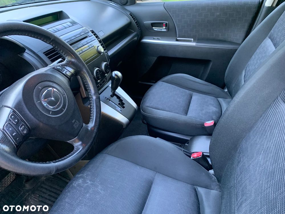 Mazda 5 - 7