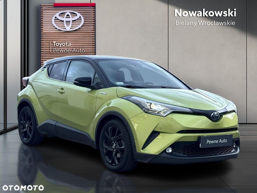 Toyota C-HR 1.8 Hybrid Neon Lime powered by JBL - 30