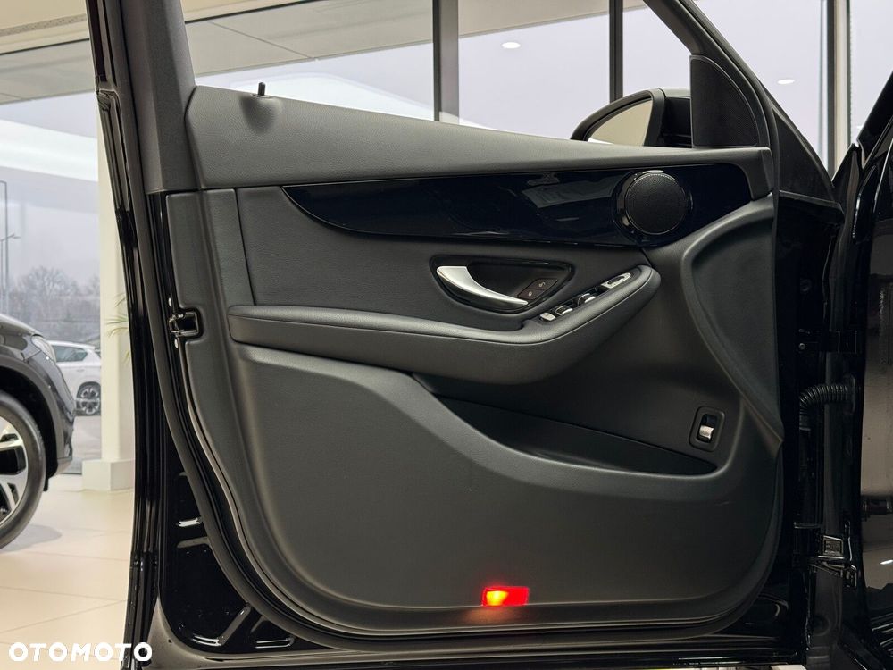 Mercedes-Benz GLC 200 d 4-Matic - 12