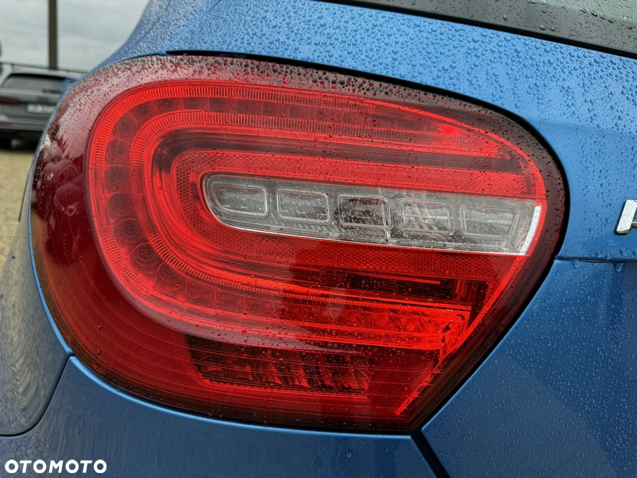 Mercedes-Benz Klasa A 180 BlueEfficiency Edition - 26