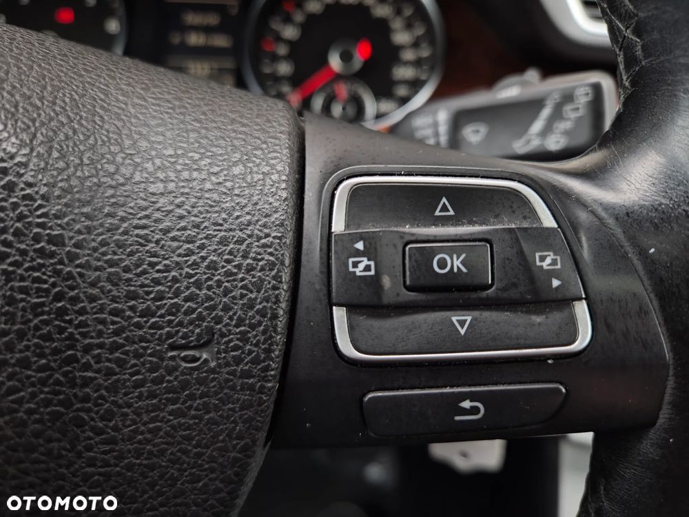 Volkswagen Passat 1.8 TSI Highline - 15