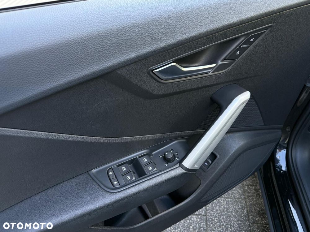 Audi Q2 - 18