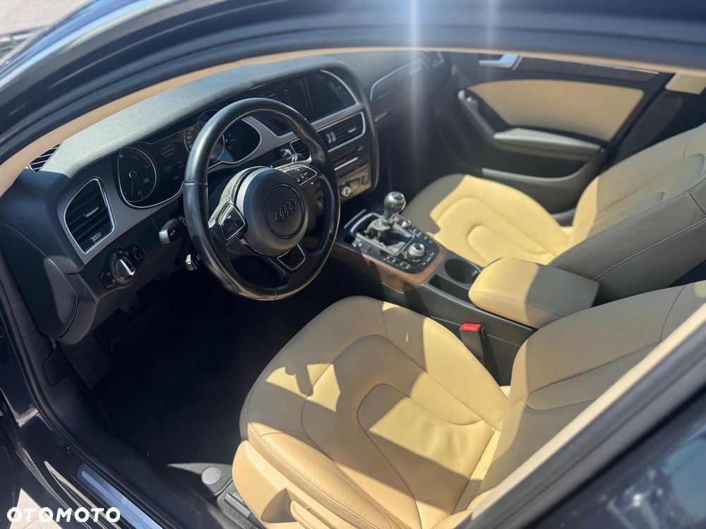 Audi A4 Avant 3.0 TDI DPF quattro S line Sportpaket - 15