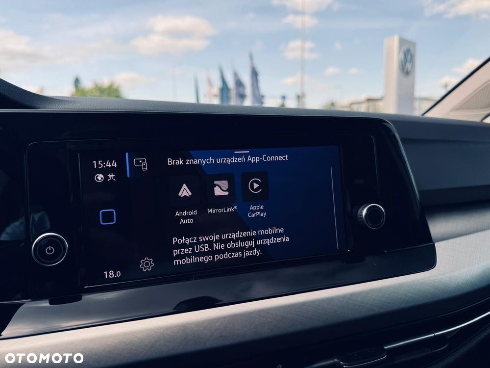 Volkswagen Golf 2.0 TDI Life - 22