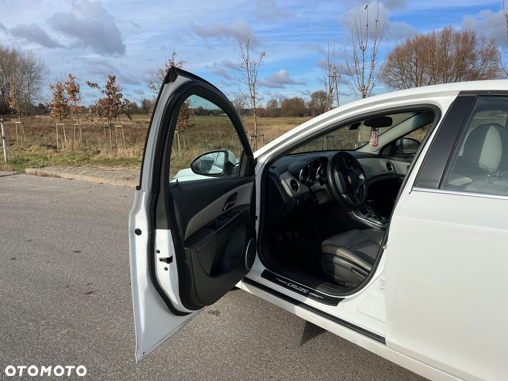 Chevrolet Cruze 1.8 LT - 5