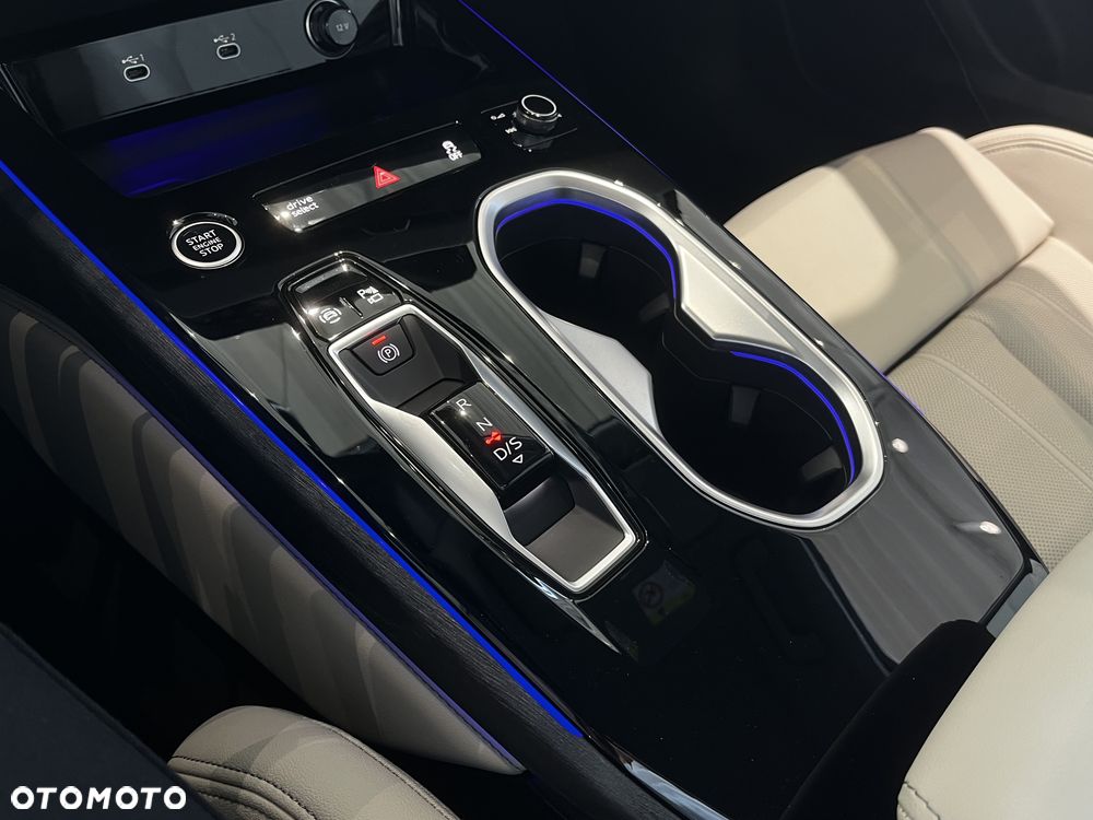 Audi A6 Avant TDI mHEV Quattro S tronic - 28