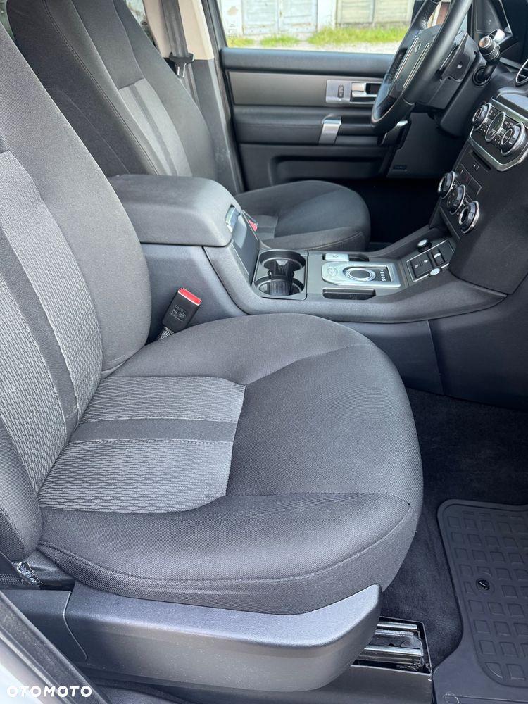 Land Rover Discovery - 12