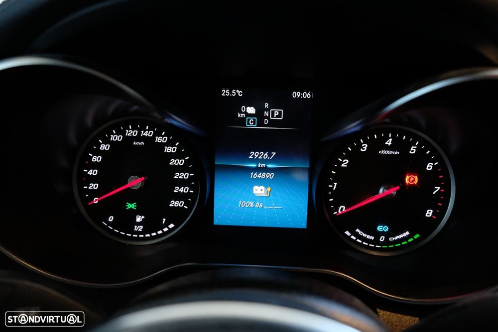 Mercedes-Benz GLC 300 e 4Matic - 12