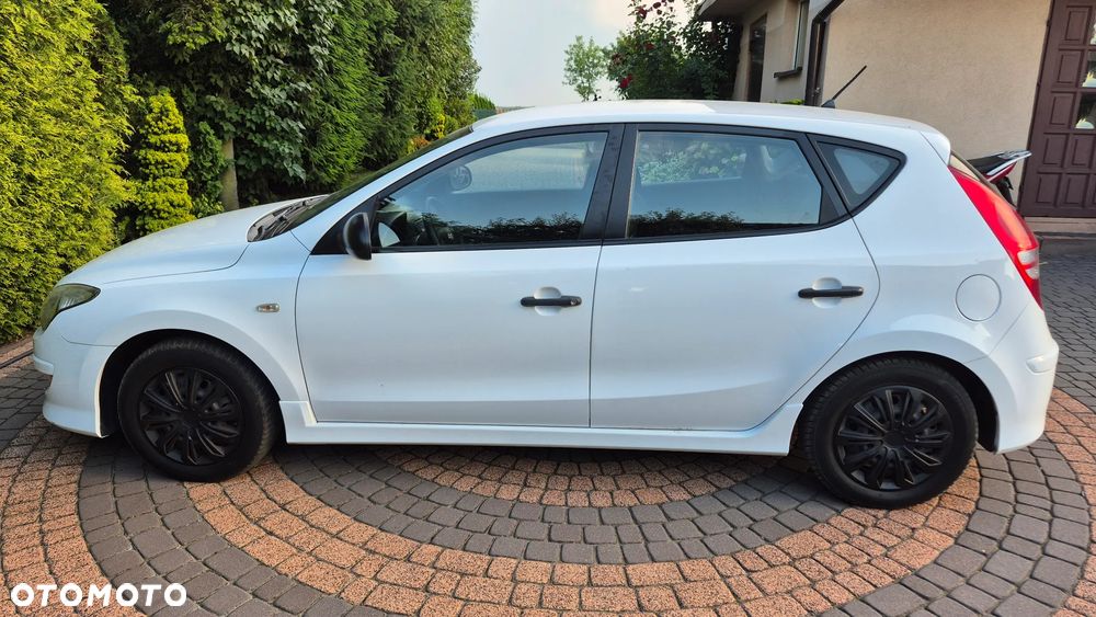 Hyundai i30 i30cw 1.4 Comfort - 20