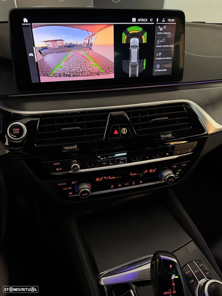 BMW 530 e Pack Desportivo M - 19