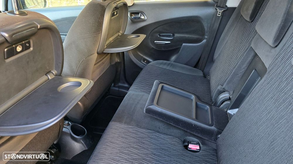 Citroën C3 Picasso 1.6 HDi Exclusive Airdream - 25