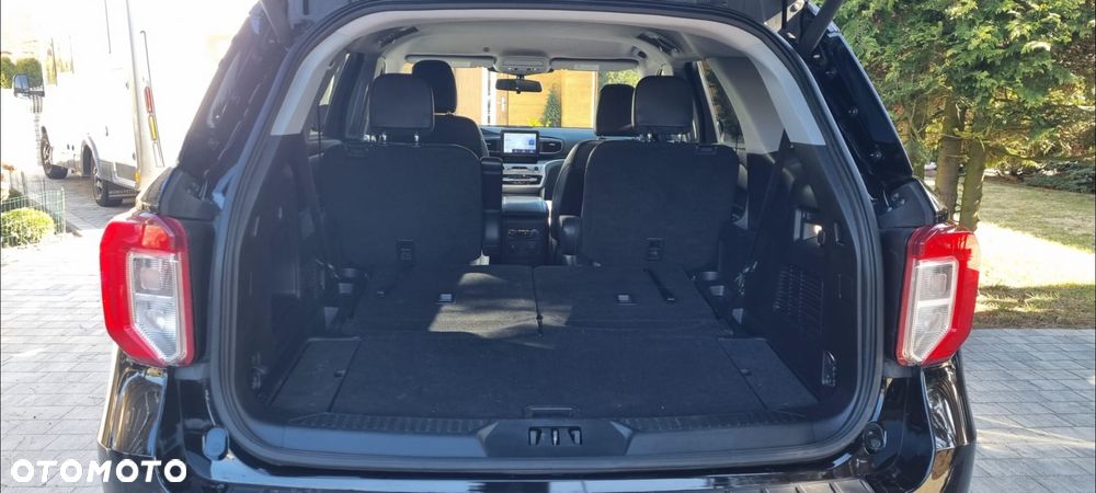 Ford Explorer - 8