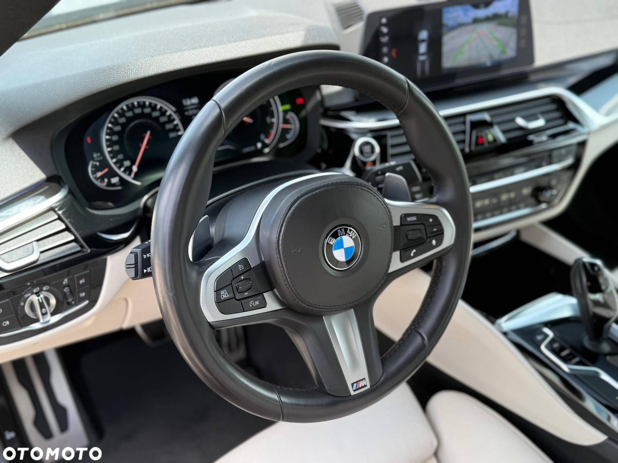 BMW Seria 5 520d xDrive M Sport sport - 11