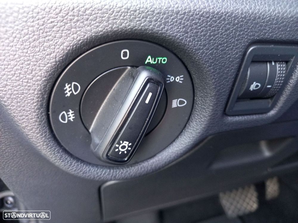 Skoda Kamiq 1.0 TSI Ambition DSG - 14