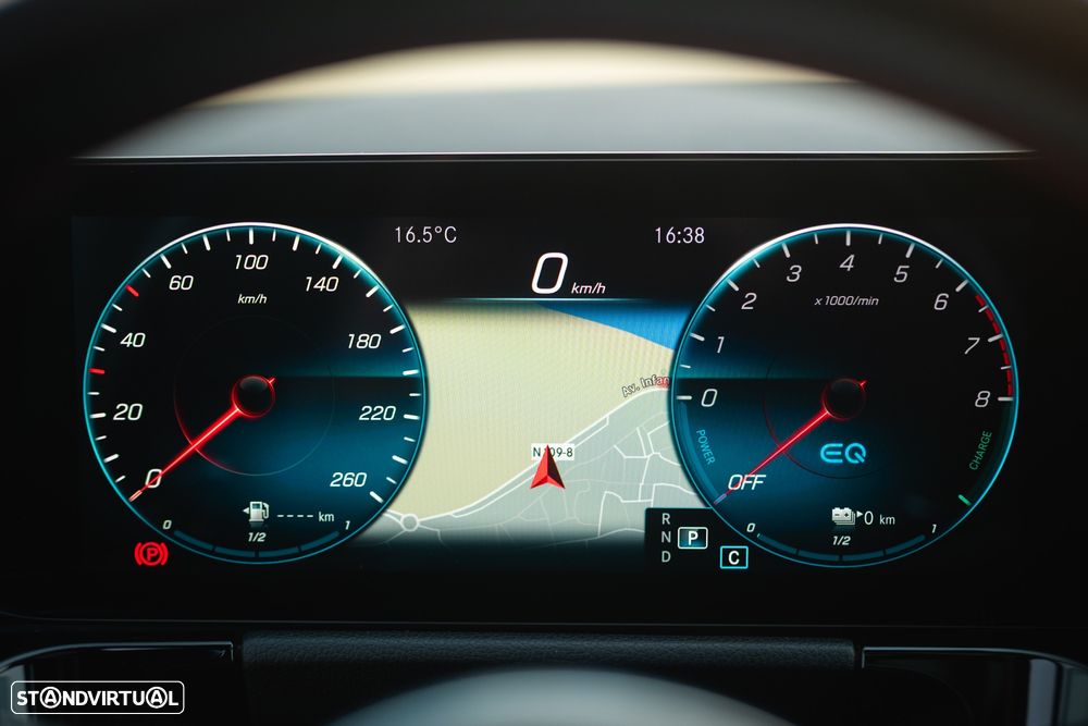 Mercedes-Benz GLA 250 e 8G-DCT AMG Line Advanced Plus - 27