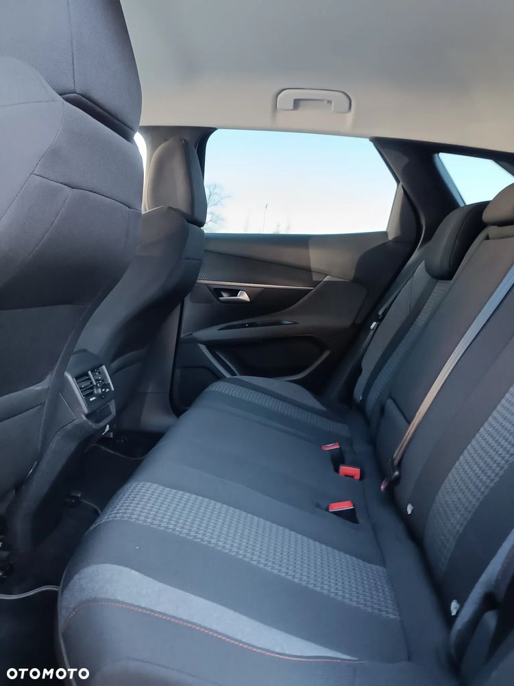 Peugeot 3008 BlueHDi 130 Stop & Start Active Business-Paket - 27