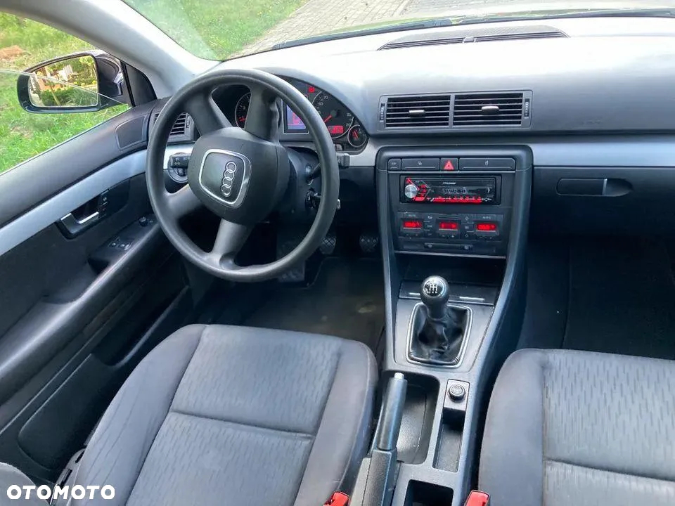 Audi A4 Avant 1.8T - 8