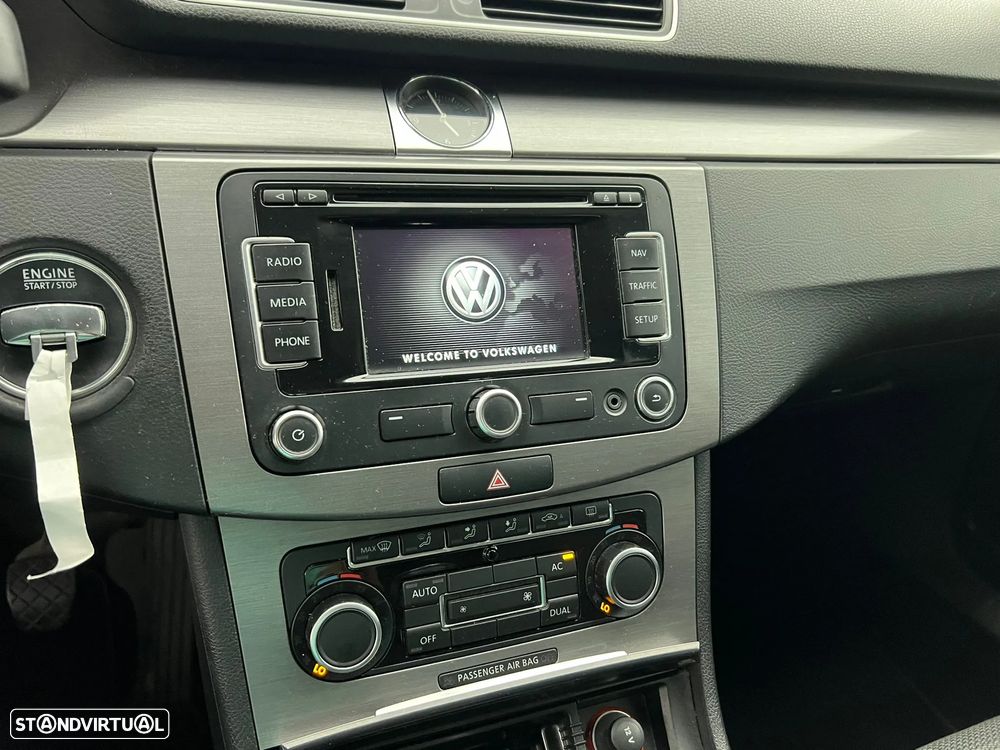 VW Passat 1.6 TDI Confortline - 6