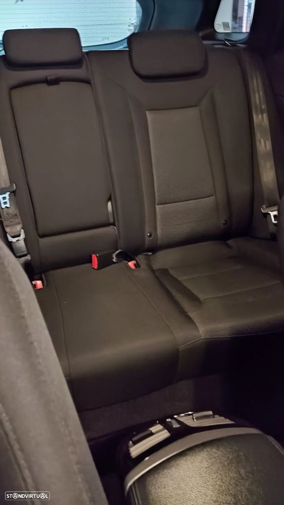 Hyundai i40 SW 1.7 CRDi Blue Comfort - 26