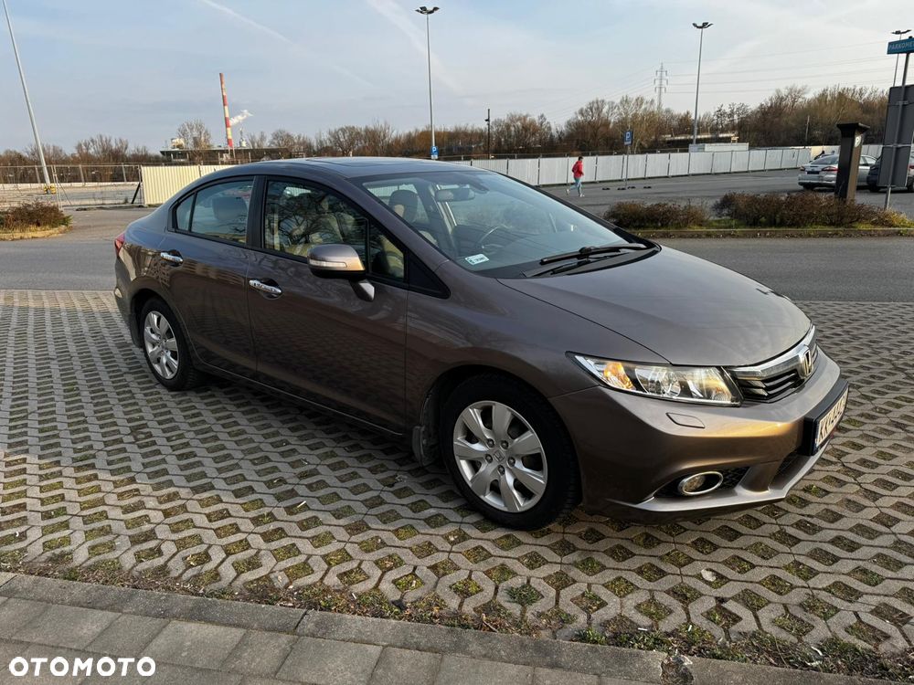 Honda Civic 1.8 Executive - 16