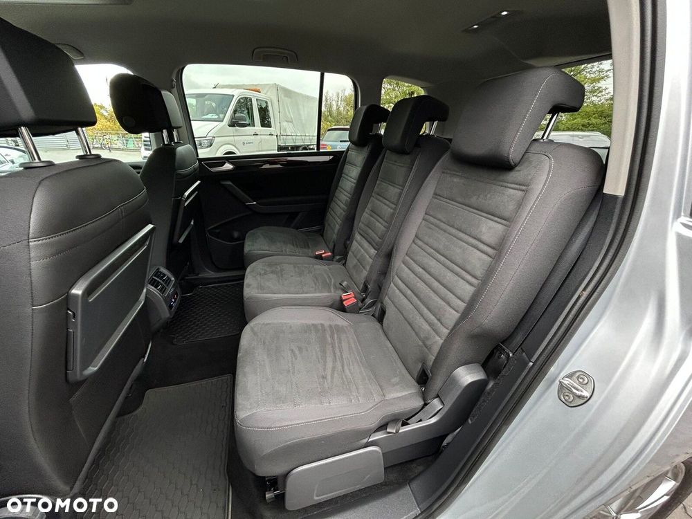 Volkswagen Touran 1.5 TSI EVO Highline DSG - 19