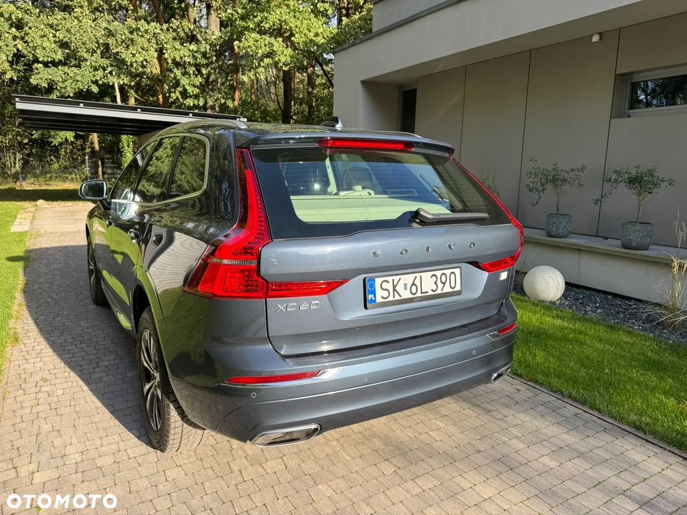 Volvo XC 60 T6 Plug-In Hybrid AWD Inscription - 3