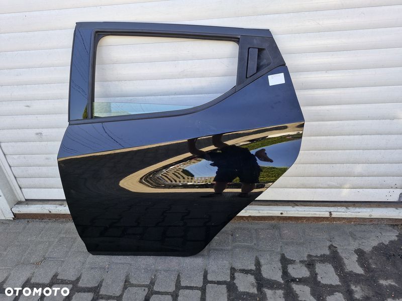 NISSAN MICRA K14 V 5 DRZWI LEWY TYŁ TYLNE LEWE GNE - 1