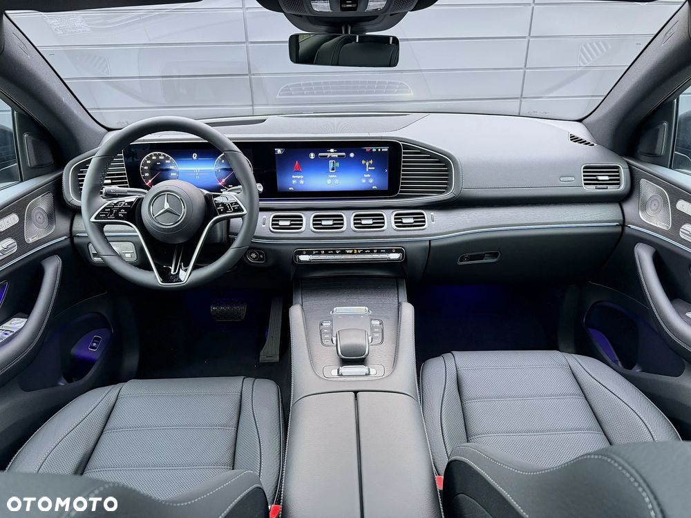 Mercedes-Benz GLE - 10