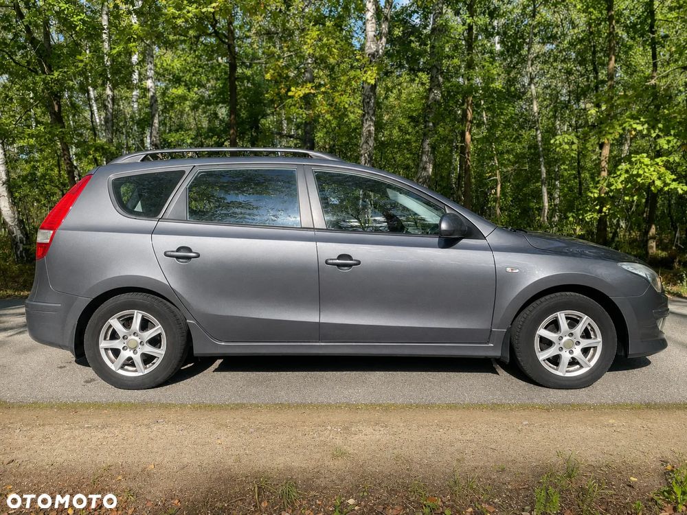 Hyundai i30 1.6 Style EU5 - 6