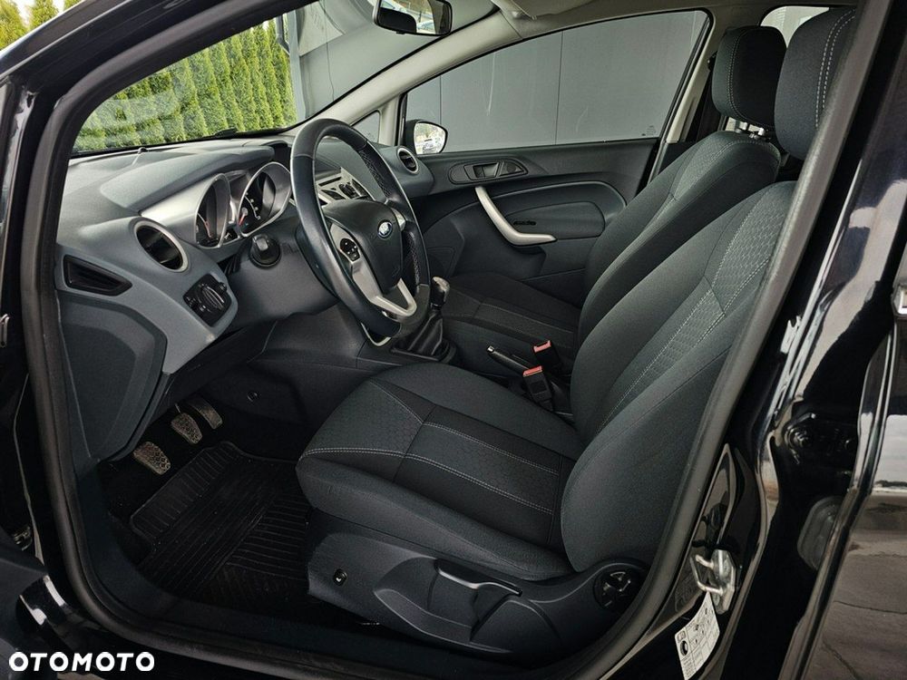 Ford Fiesta 1.25 Titanium X - 11