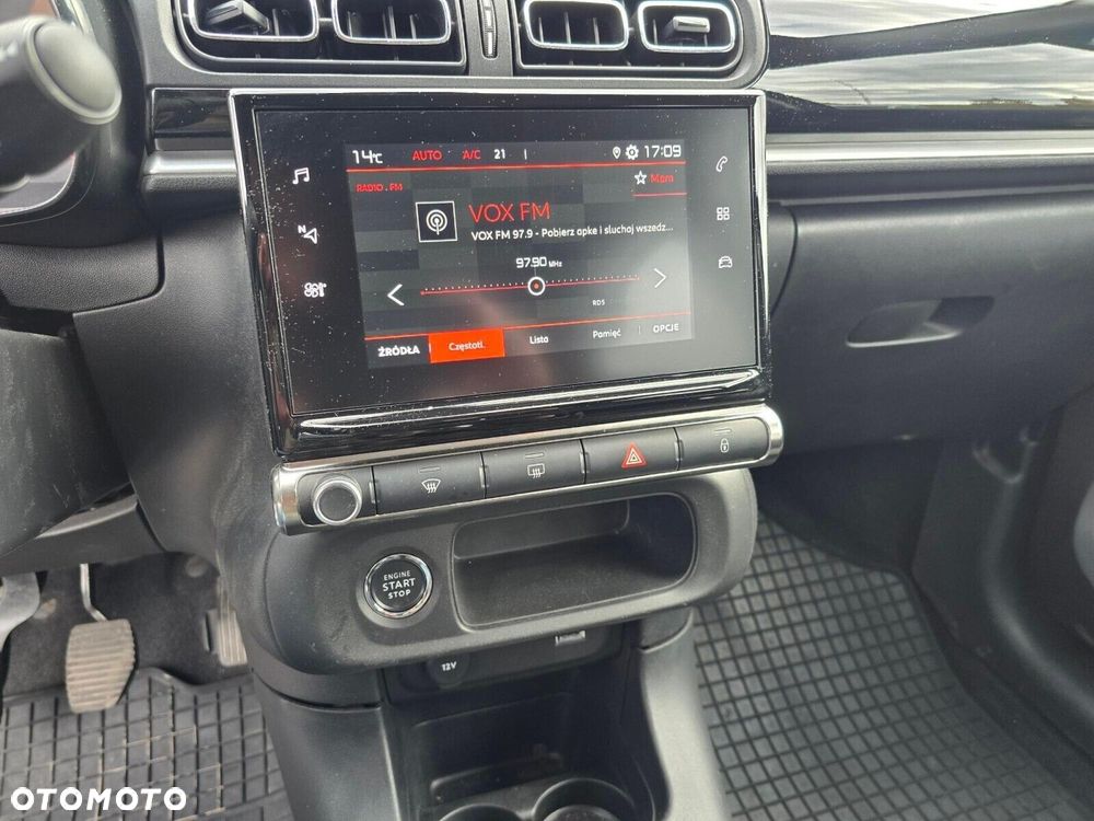 Citroën C3 1.2 PureTech Shine - 22