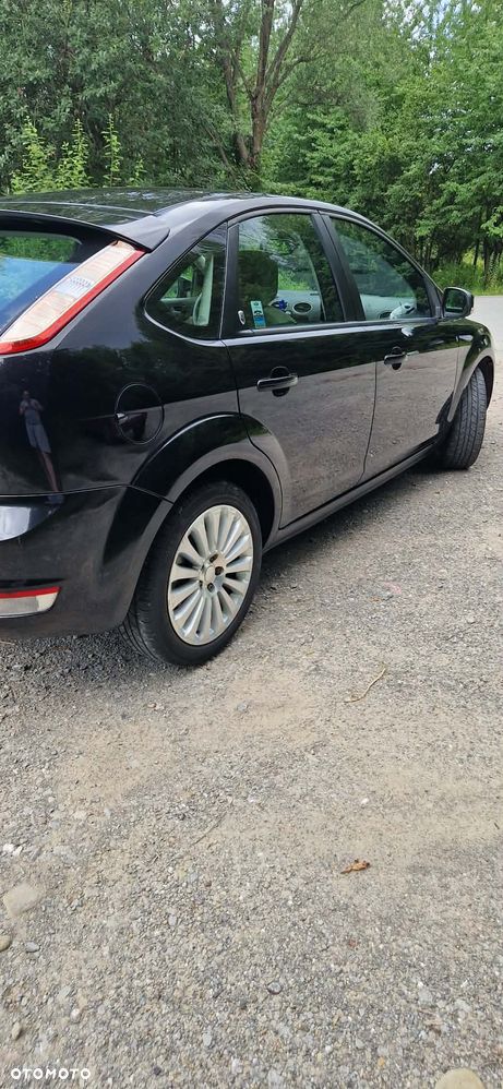 Ford Focus 2.0 Ghia - 5