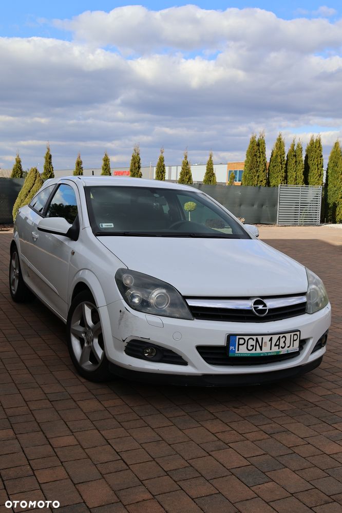 Opel Astra 2.0 T Cosmo - 3
