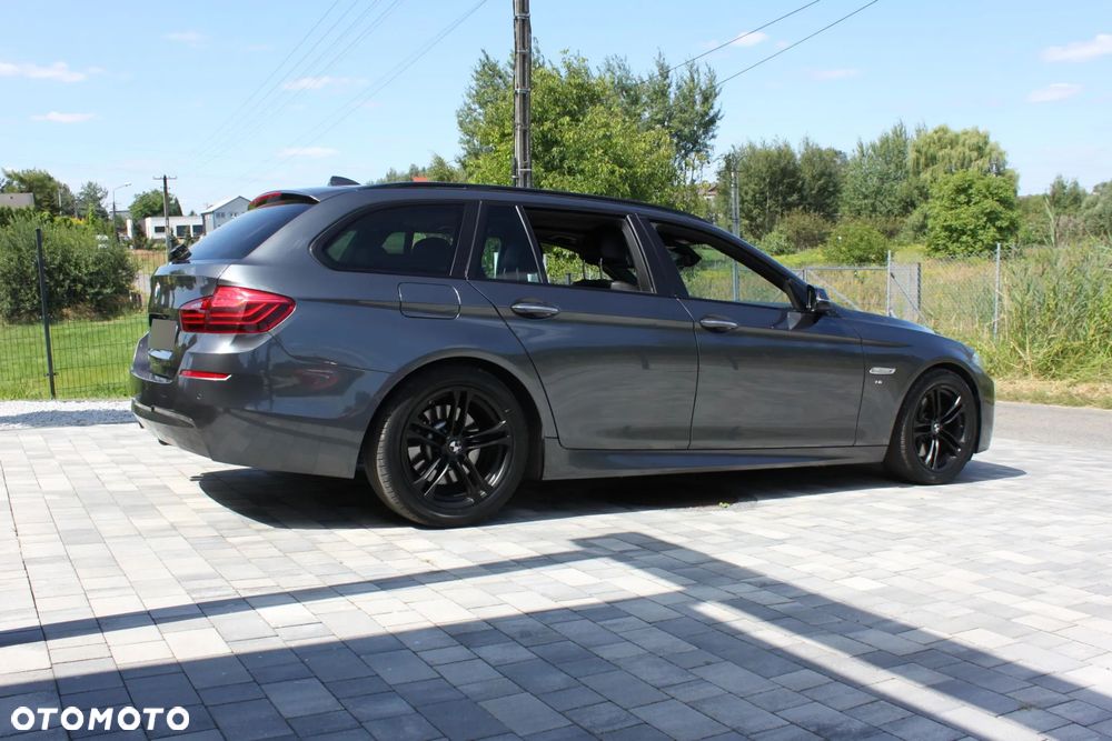 BMW Seria 5 525d xDrive Sport-Aut - 6