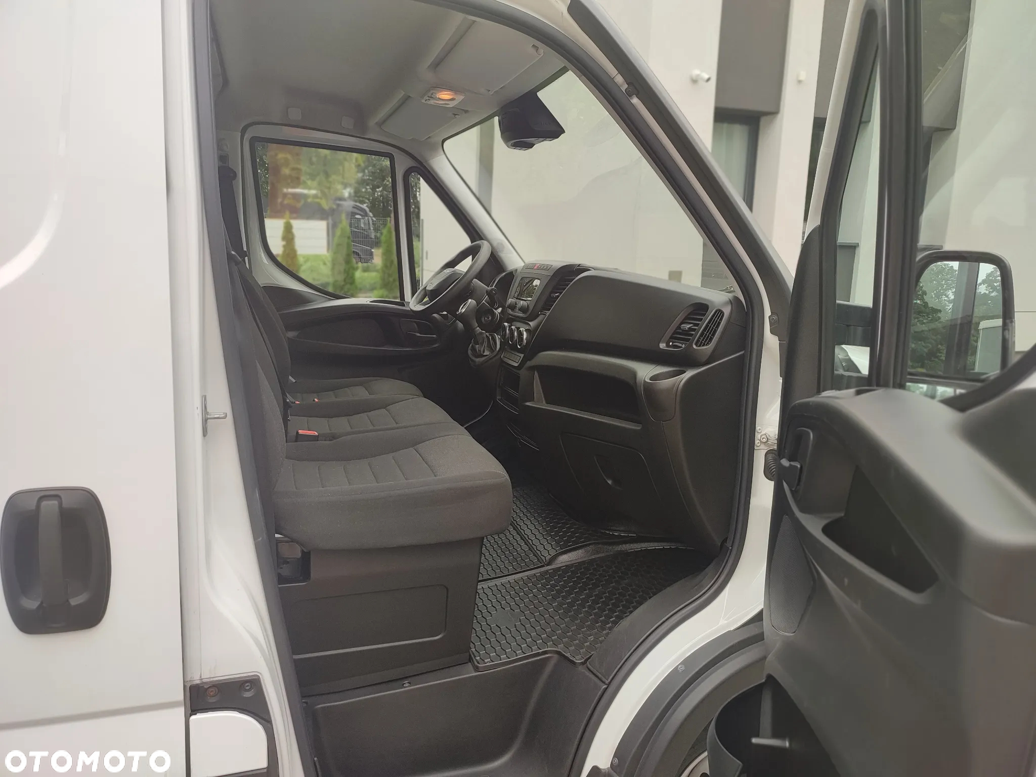 Iveco Daily max AUTOMAT 35S16V - 10